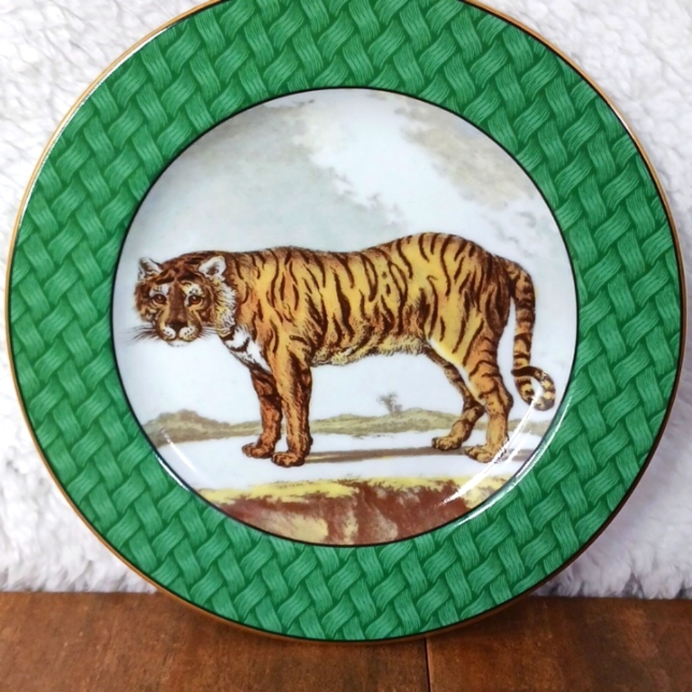 1995 Fitz and Floyd Kalahari collectors plate.